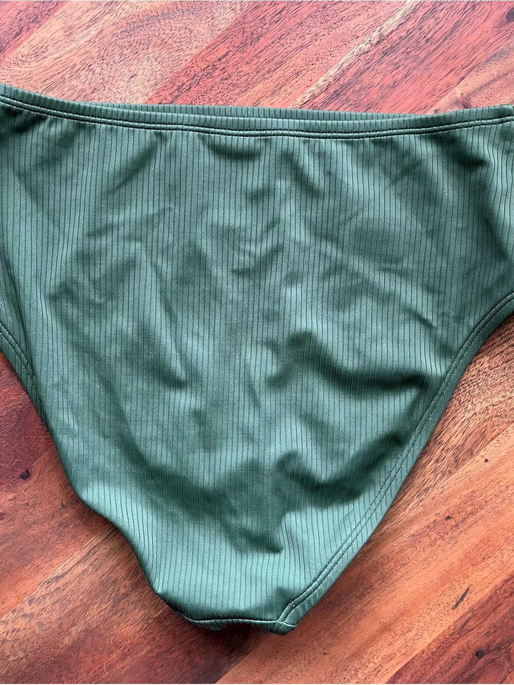 Palm Green Ribbed High Waist Bikini Resort - Women’s Small & 34B - Picture 5 of 5